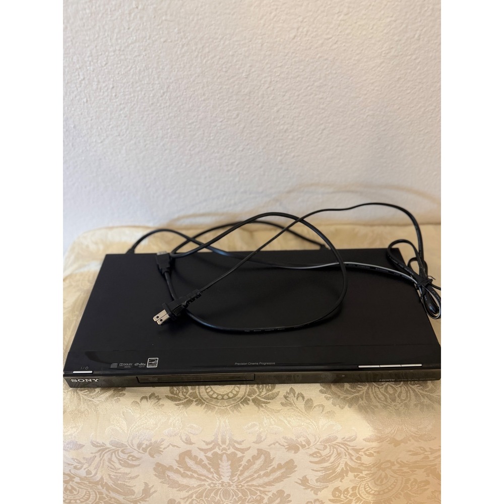 Sony DVP-SR510H DVD Player HDMI 1080p Precision Cinema Progressive Black